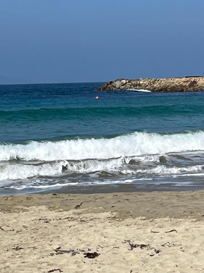 Apartamento Especial Fin De Semana - Roscoes Paradise En Playa Molles-2 A 3 Personas *